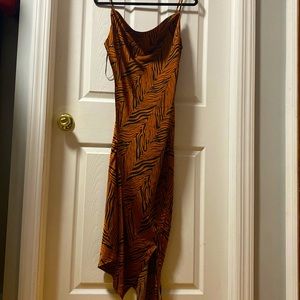 Fashion nova, brown and black slip dress with crotchety side split